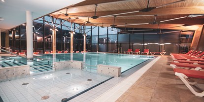 Naturhotel - Tirol - BIO HOTEL Bruggerhof: Schwimmbad Wellness - Bruggerhof – Camping, Restaurant, Hotel