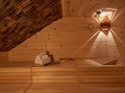 Naturhotel - Nach einem anstrengenden Tag in den Walser Bergen, lädt unsere Sauna zum Schwitzen und entspannen ein - Biohotel Walserstuba